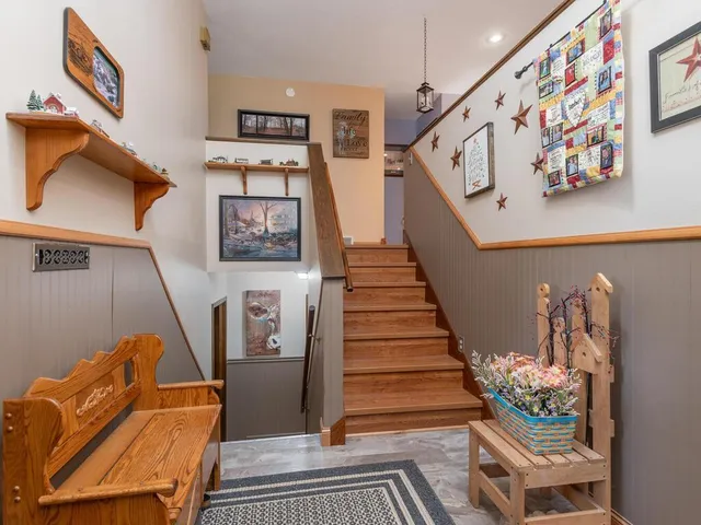 $1,100,000 | 10460 County Road 50, Cologne, MN 55322