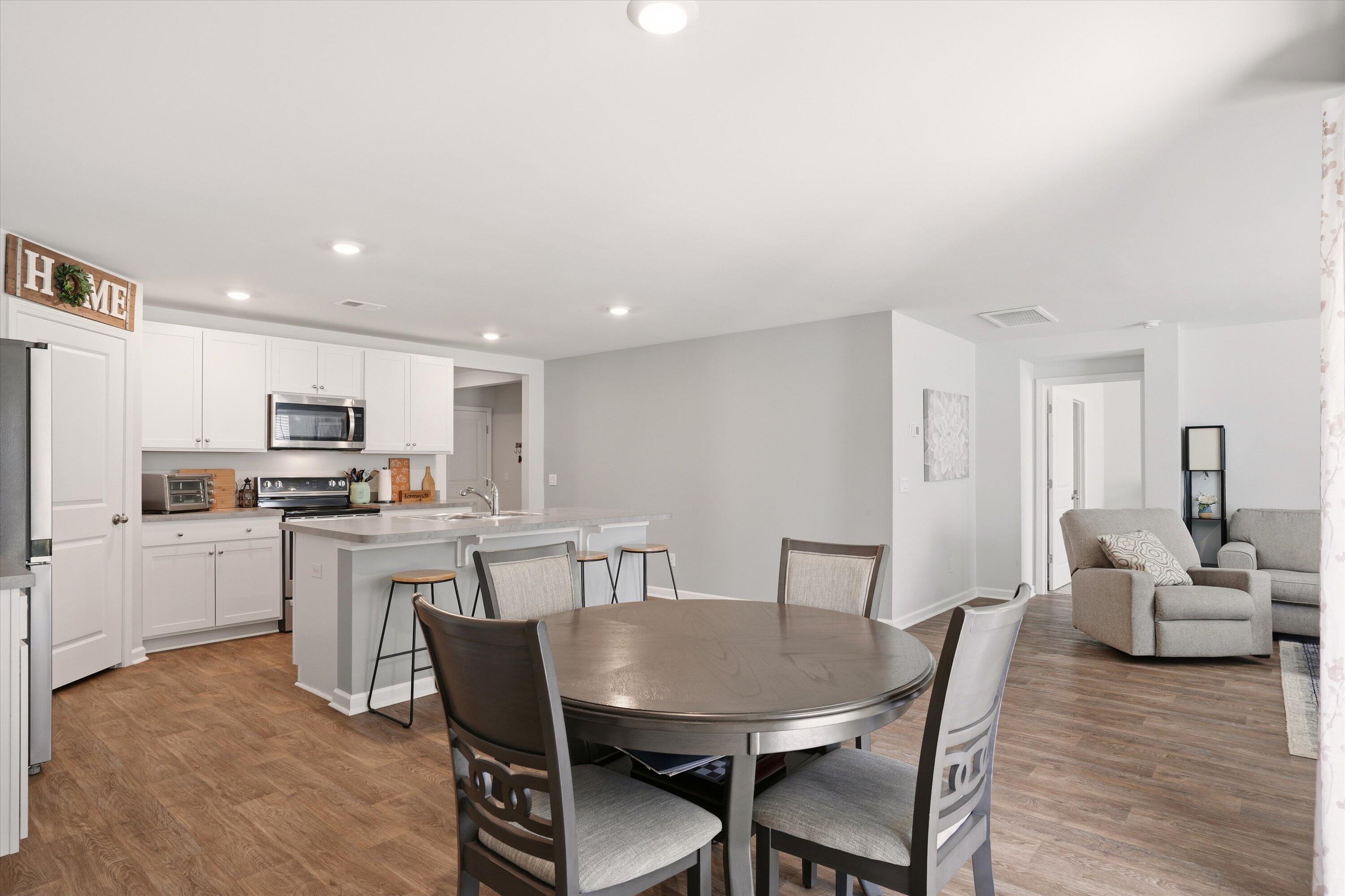 361 Spruce Ivy Street Moncks Corner, SC 29461 - Photo 23 of 44 Eat in Kitchen