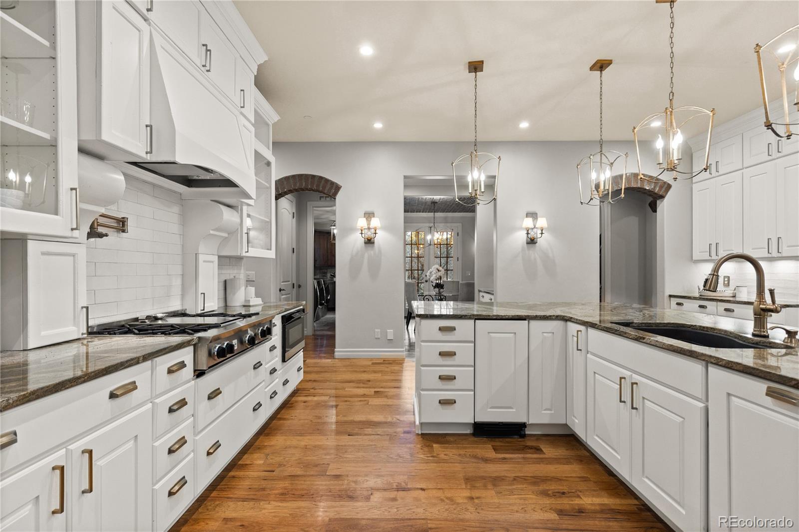 1033 Buffalo Ridge Road Castle Pines, CO 80108 - Photo 12 of 49