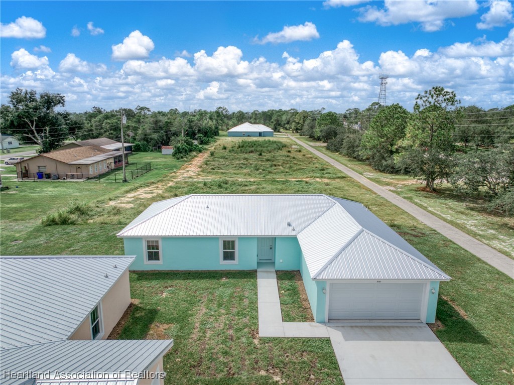 3120 Shimmer Way, Unit RIGHT Sebring, FL 33875 - Photo 14 of 48 Gallery Image 14