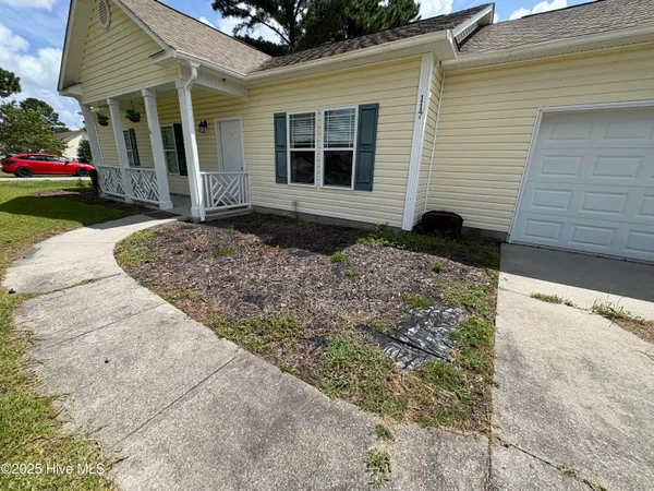 $244,900 | 117 Boysenberry Fields Road, Maple Hill, NC 28454