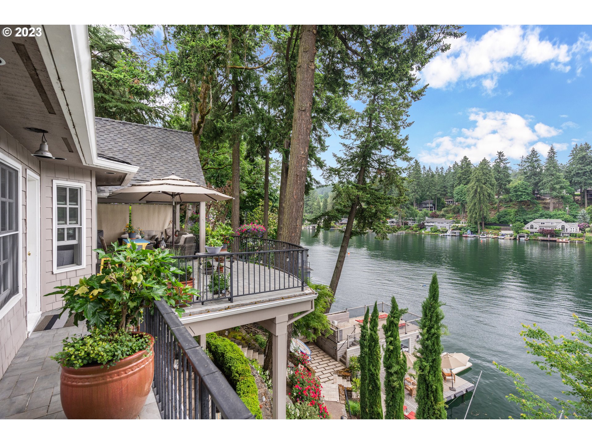 890 Lake Shore Road Lake Oswego, OR 97034 - Photo 15 of 24 Gallery Image 15