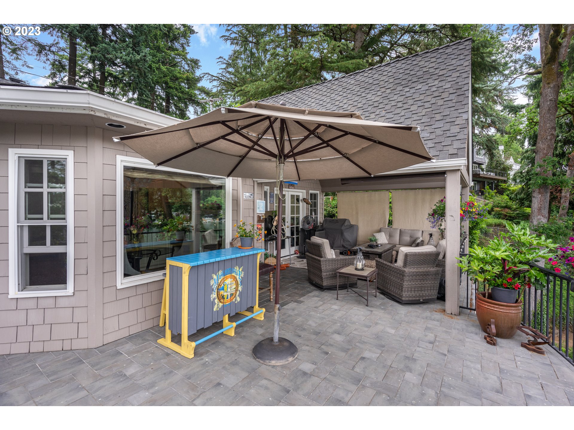 890 Lake Shore Road Lake Oswego, OR 97034 - Photo 17 of 24 Gallery Image 17