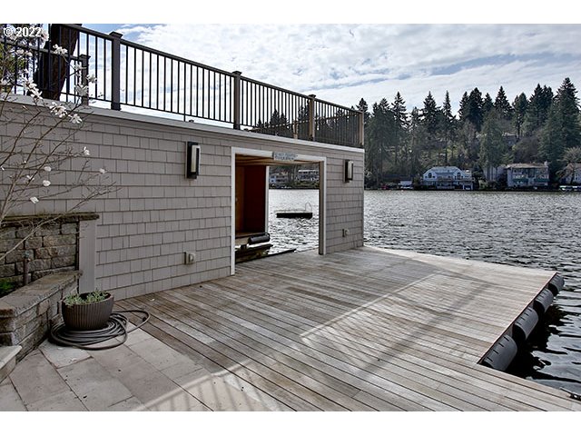 890 Lake Shore Road Lake Oswego, OR 97034 - Photo 23 of 24 Gallery Image 23