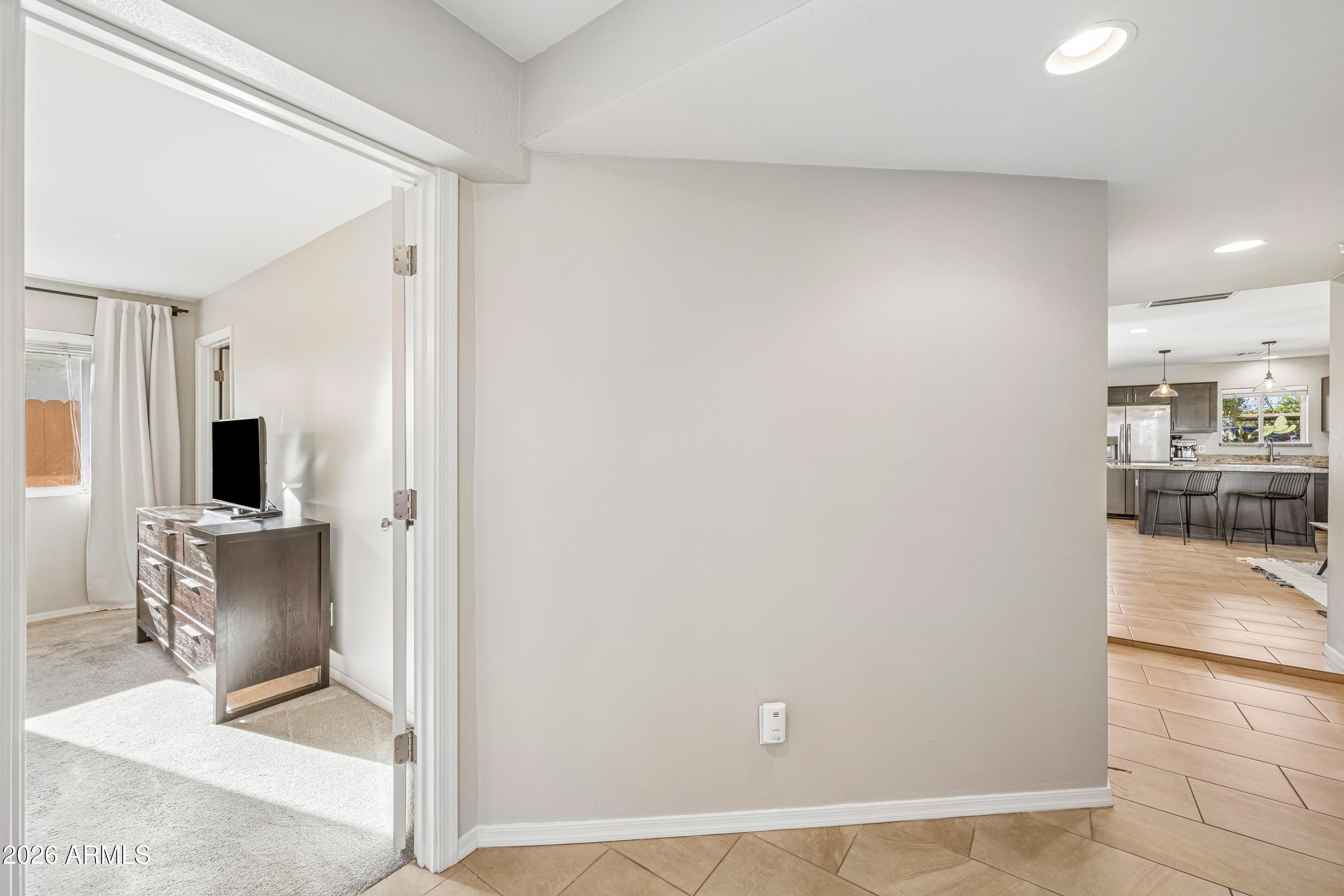 2327 East Weldon Avenue Phoenix, AZ 85016 - Photo 16 of 34