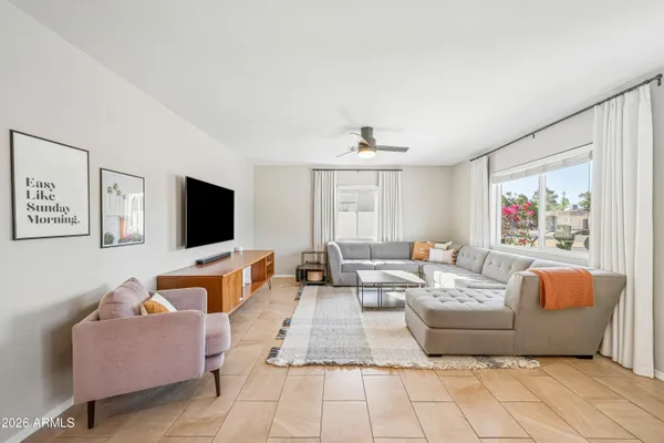 $614,900 | 2327 East Weldon Avenue, Phoenix, AZ 85016