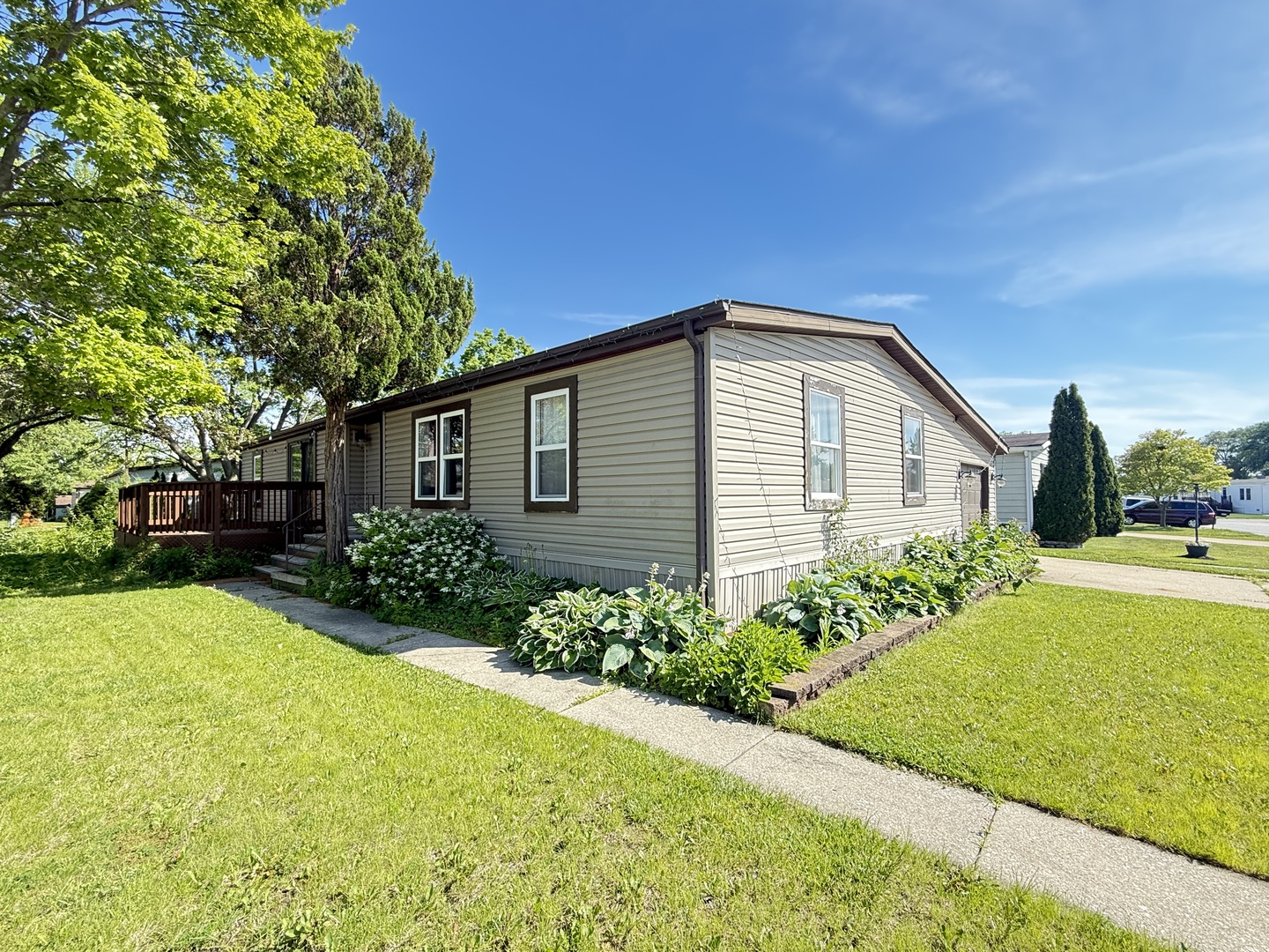 462 Huntsbridge Road Matteson, IL 60443 - Photo 3 of 31