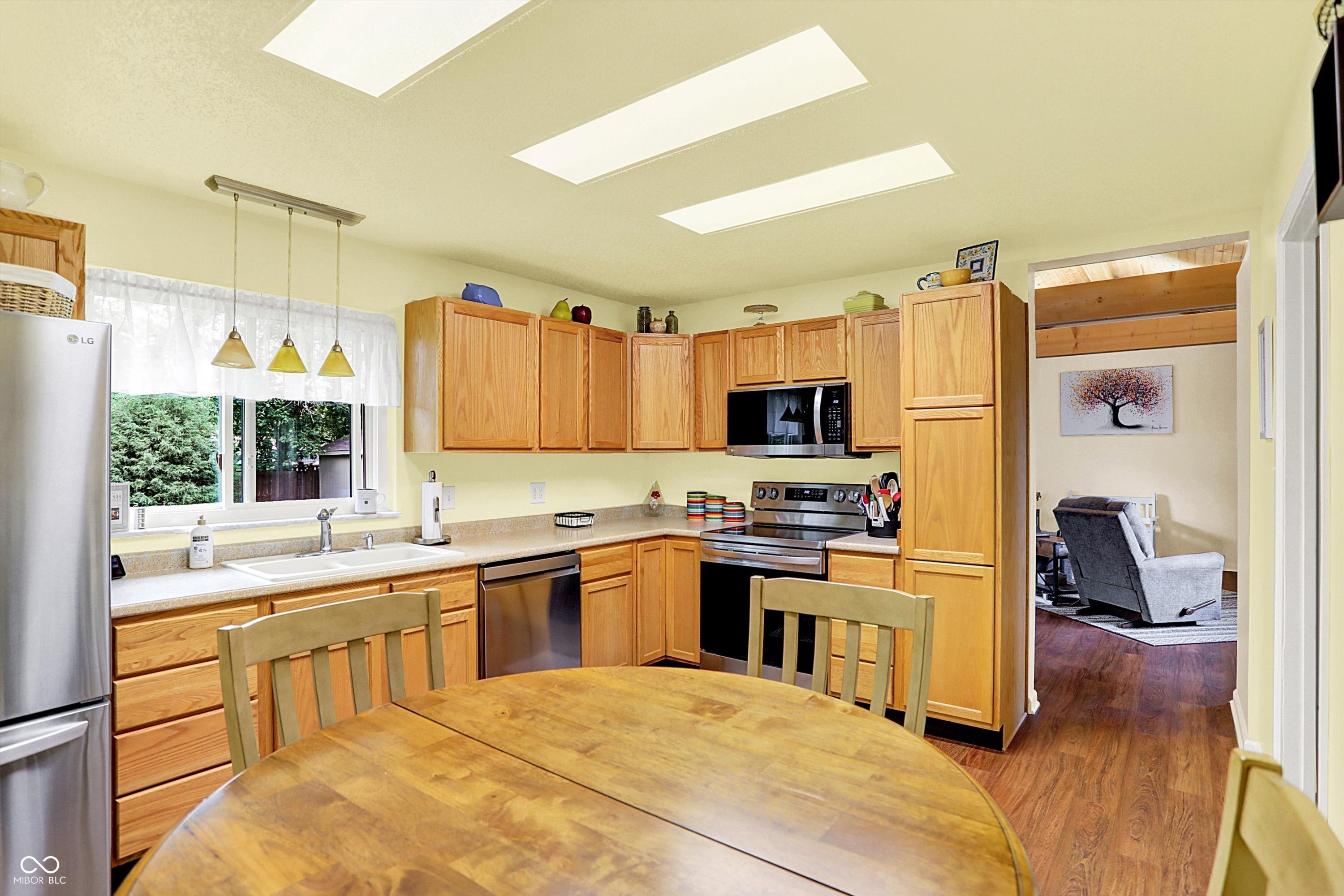 4125 South Post Road Indianapolis, IN 46239 - Photo 8 of 39