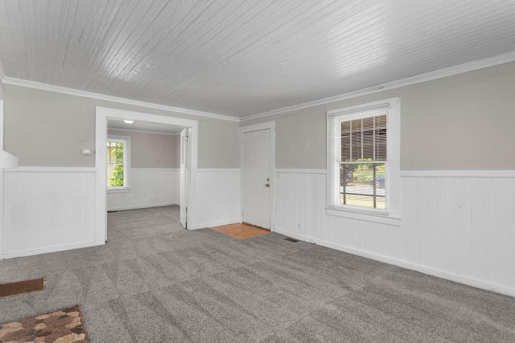 1742 Ware Avenue East Point, GA 30344 - Photo 3 of 15