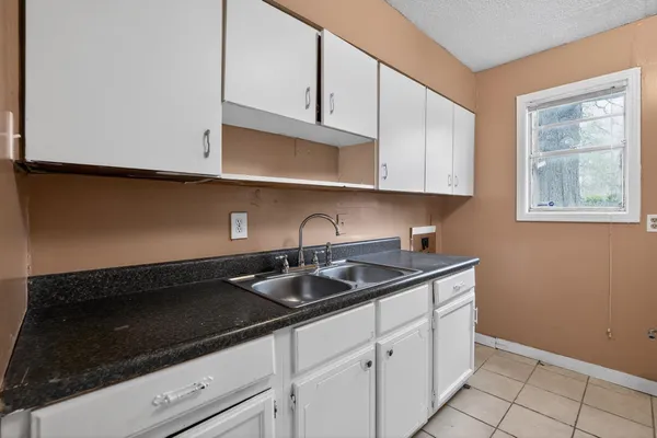 $99,900 | 2495 Hargrove Avenue, Memphis, TN 38127