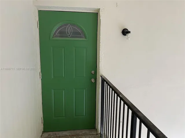 $2,499 | 5209 Northwest 18th Street, Unit 3E, Lauderhill, FL 33313