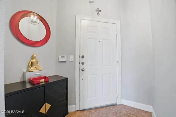 $2,376 | 201 Settlers Trace Boulevard, Unit 1413, Lafayette, LA 70508