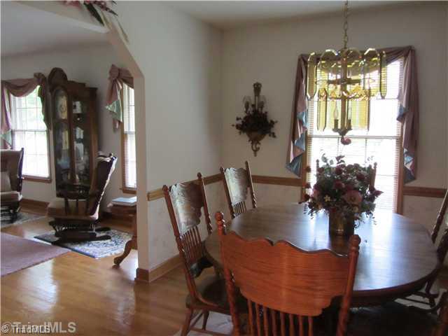 2129 Bethesda Church Road Madison, NC 27025 - Photo 9 of 16 Dining Room.