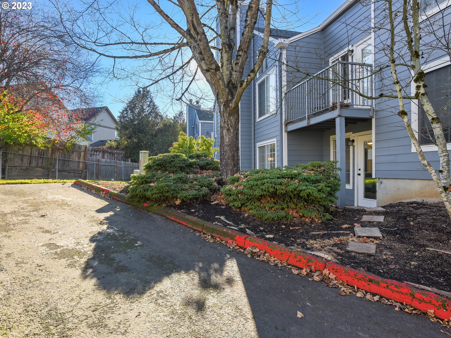 17548 Northwest Springville Road, Unit F3 Portland, OR 97229 - Photo 32 of 35