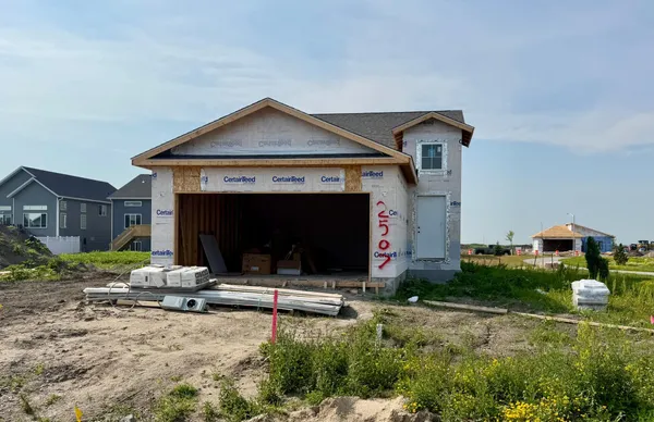 $369,915 | 2507 37th Avenue South, Moorhead, MN 56560