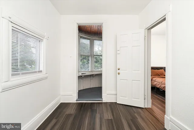 $449,000 | 922 Edgewood Avenue, Trenton, NJ 08618