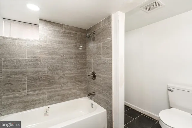 $449,000 | 922 Edgewood Avenue, Trenton, NJ 08618