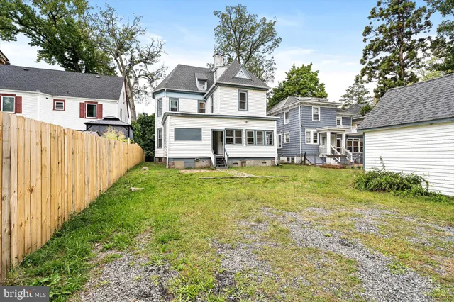 $449,000 | 922 Edgewood Avenue, Trenton, NJ 08618