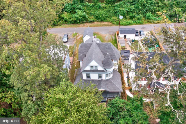 $449,000 | 922 Edgewood Avenue, Trenton, NJ 08618