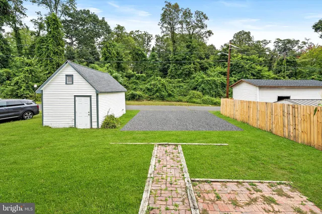 $449,000 | 922 Edgewood Avenue, Trenton, NJ 08618