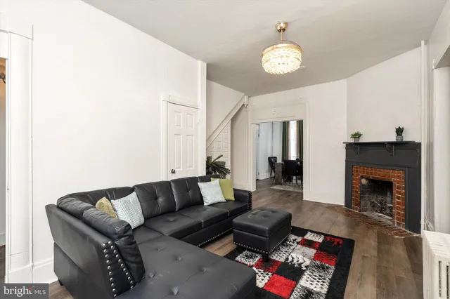 $449,000 | 922 Edgewood Avenue, Trenton, NJ 08618