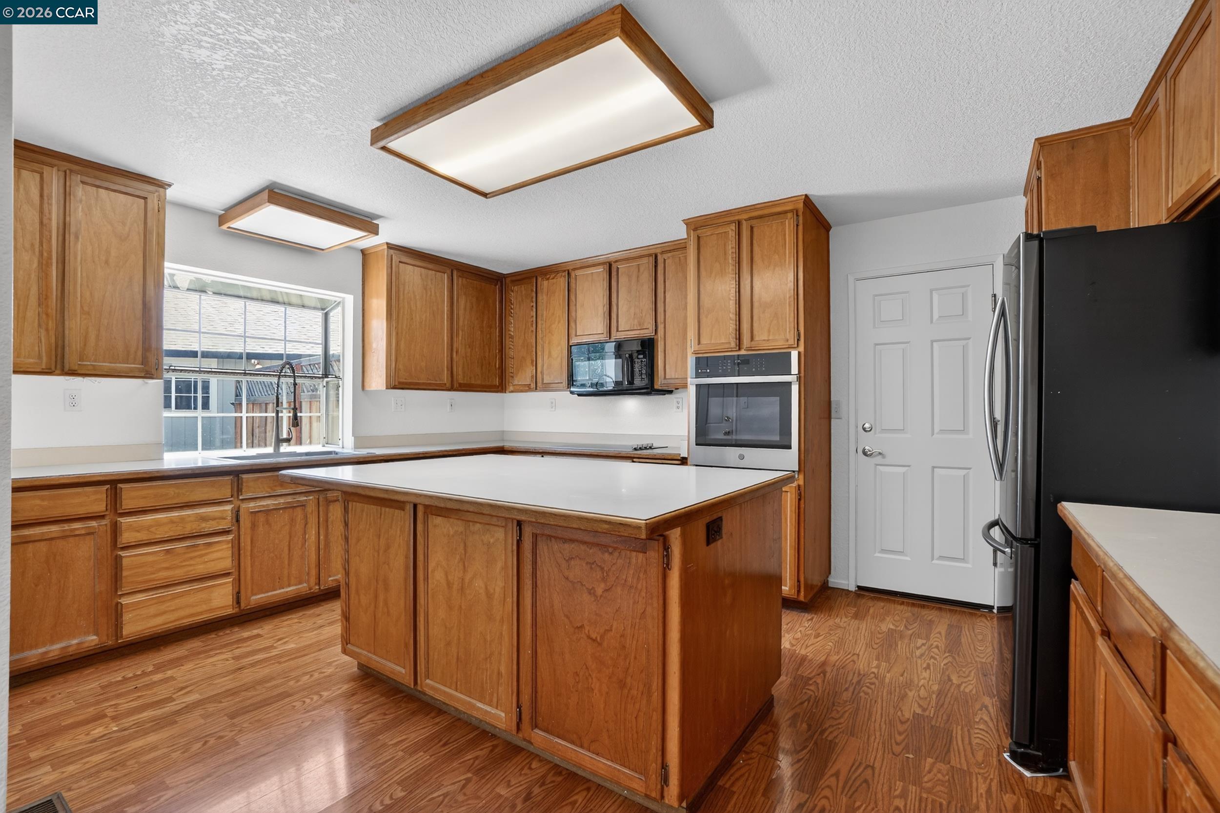 1836 Farm Bureau Road Concord, CA 94519 - Photo 11 of 56