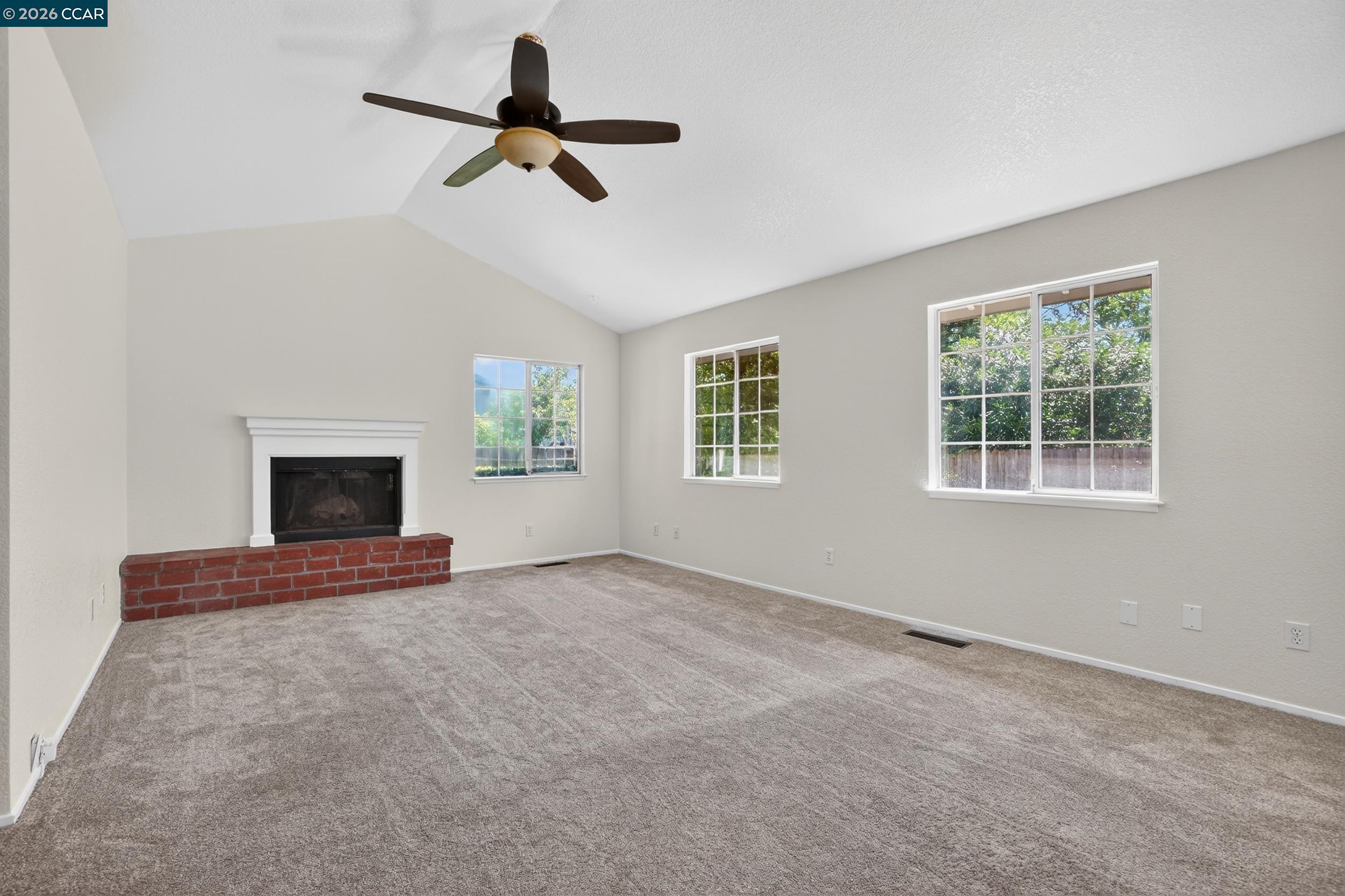 1836 Farm Bureau Road Concord, CA 94519 - Photo 7 of 56