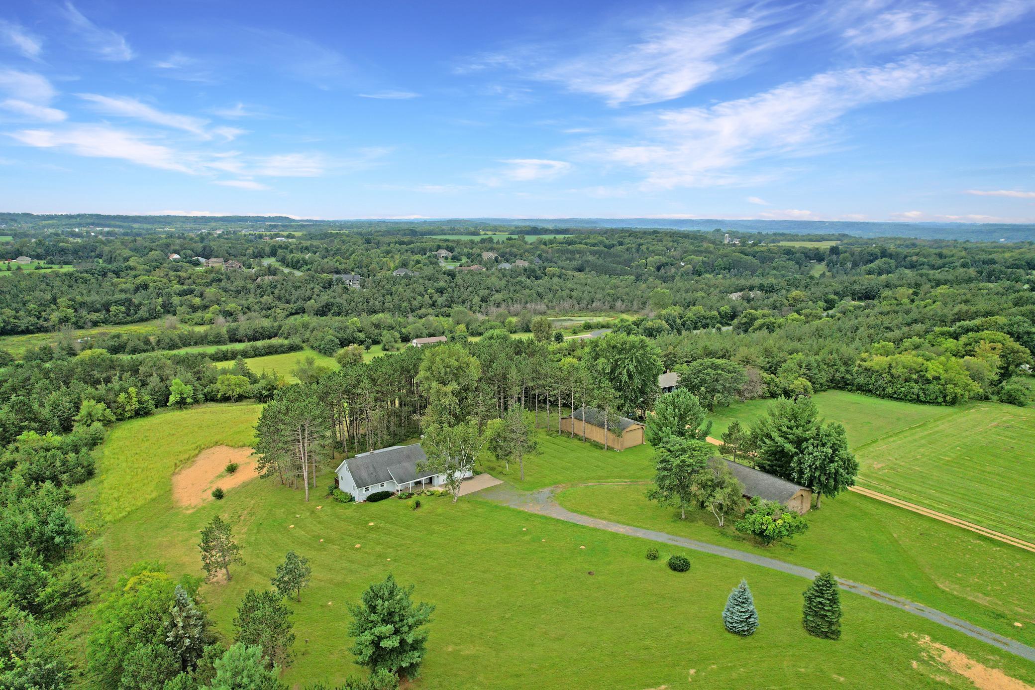 453 Tower Road Hudson, WI 54016 - Photo 2 of 39 Gallery Image 2