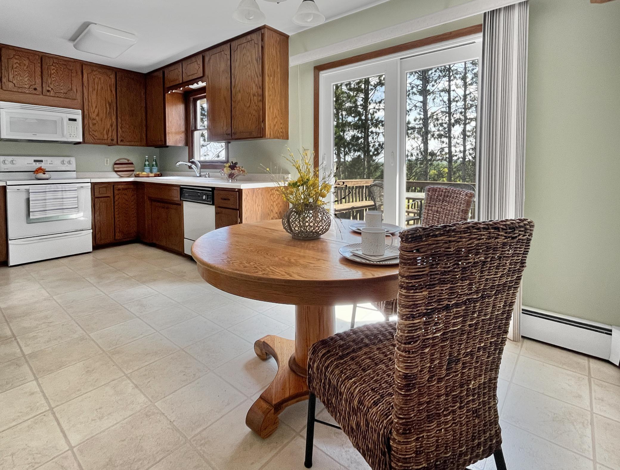 453 Tower Road Hudson, WI 54016 - Photo 6 of 39 Gallery Image 6
