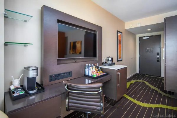 $249,900 | 207 Fifth Avenue, Unit 1224, San Diego, CA 92101