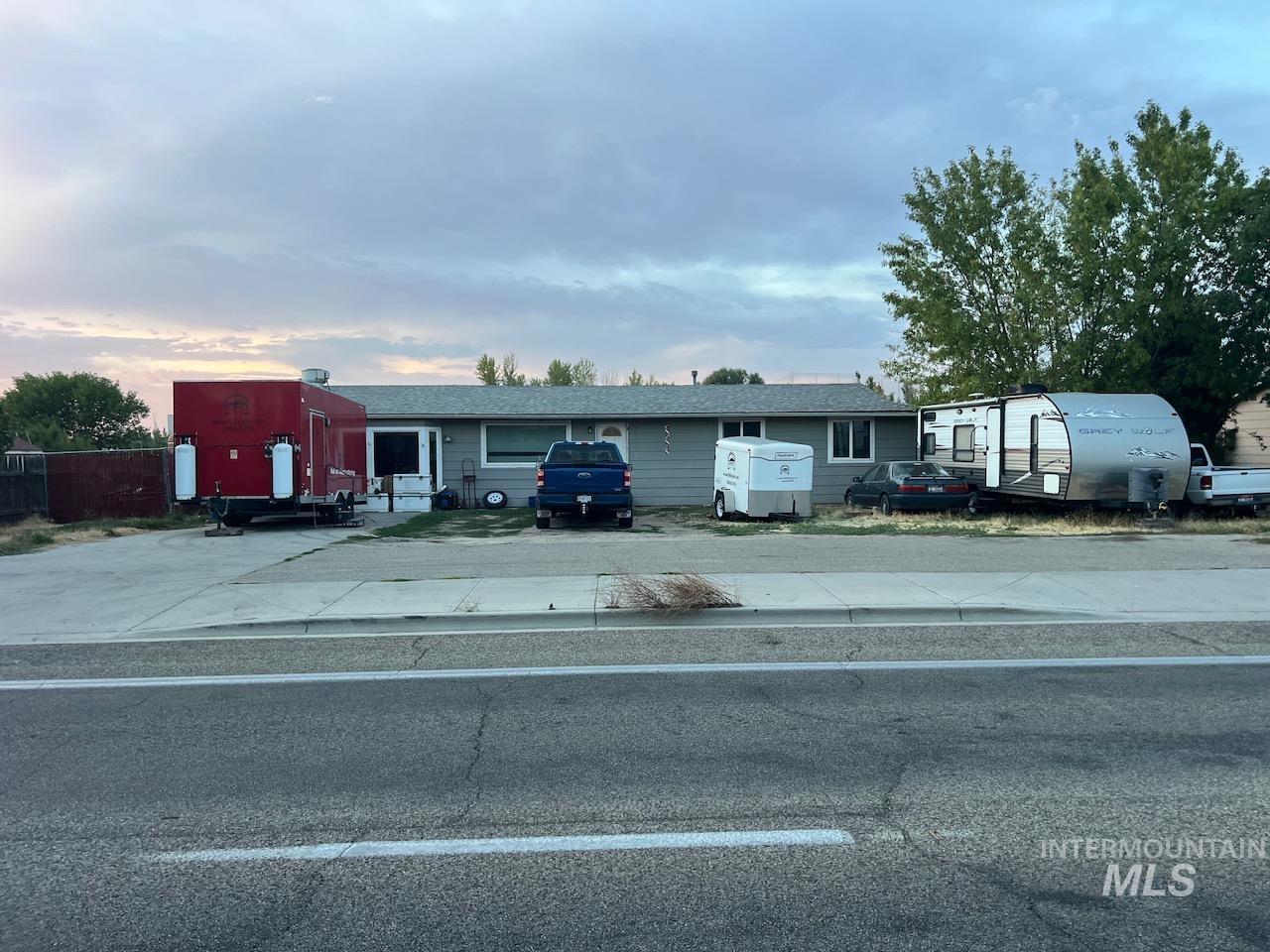 3750 East Overland Road Meridian, ID 83642 - Photo 1 of 3 Additional content