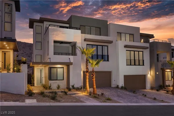 $7,900 | 11075 Socrates Ridge Street, Las Vegas, NV 89141