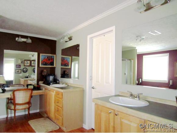 51 Lawson Ridge Road Leicester, NC 28748 - Photo 14 of 24 Gallery Image 14
