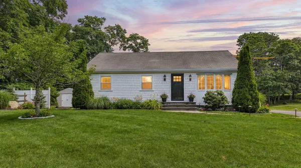 $749,000 | 17 Kings Way, Orleans, MA 02653