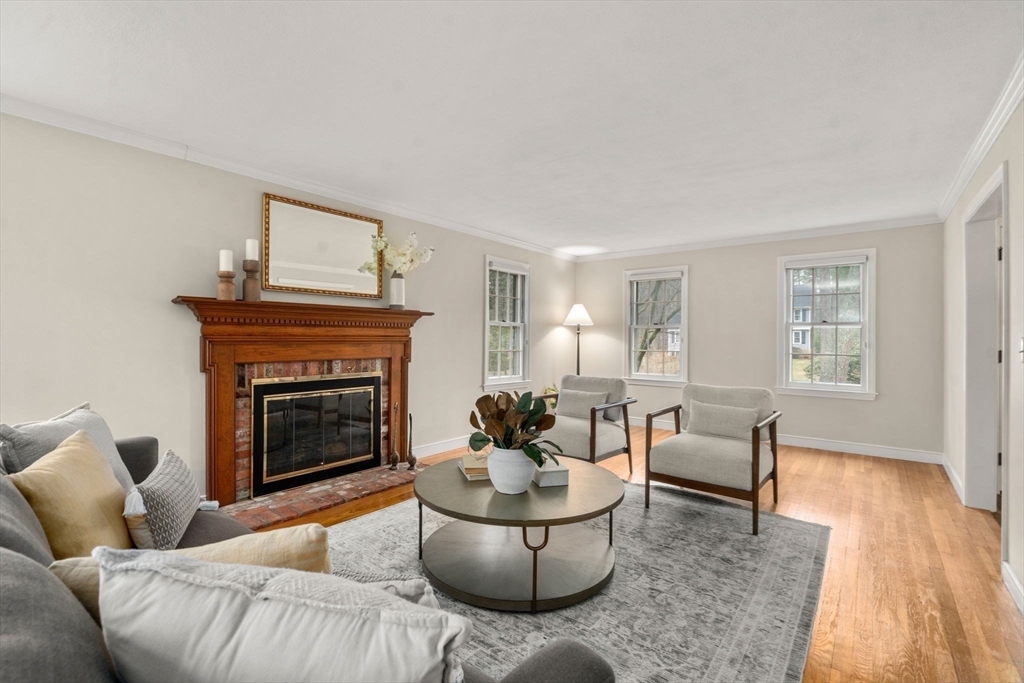 55 Maynard Farm Road Sudbury, MA 01776 - Photo 5 of 42