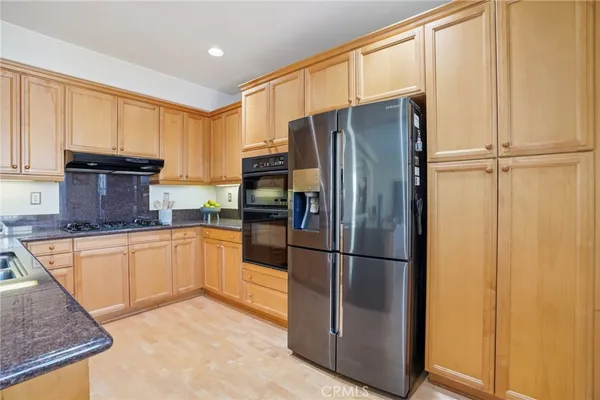$1,399,000 | 2889 Plaza Del Amo, Unit 405, Torrance, CA 90503
