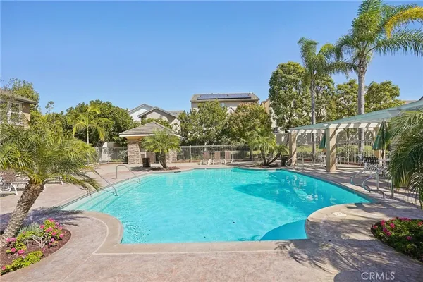 $1,399,000 | 2889 Plaza Del Amo, Unit 405, Torrance, CA 90503