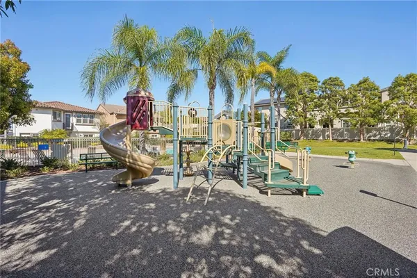 $1,399,000 | 2889 Plaza Del Amo, Unit 405, Torrance, CA 90503