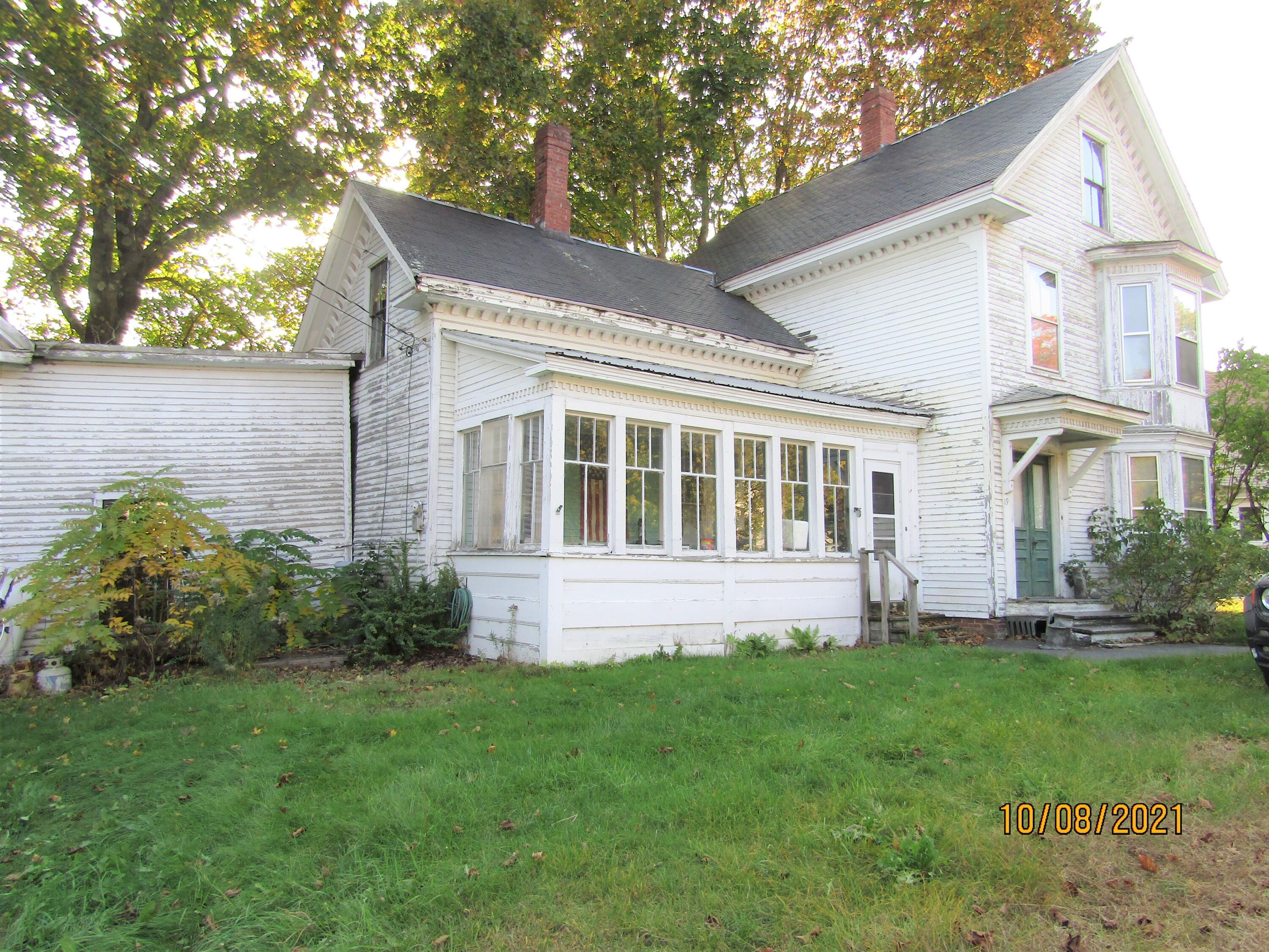 19 Elm Street Milo, ME 04463 - Photo 1 of 16 Front Yard