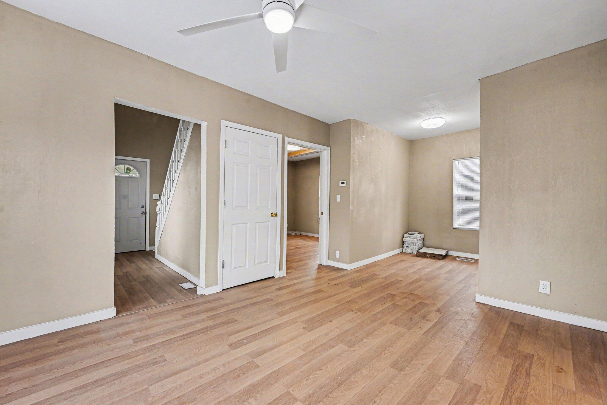 128 Reed Street Kalamazoo, MI 49001 - Photo 6 of 28 010_file_3418