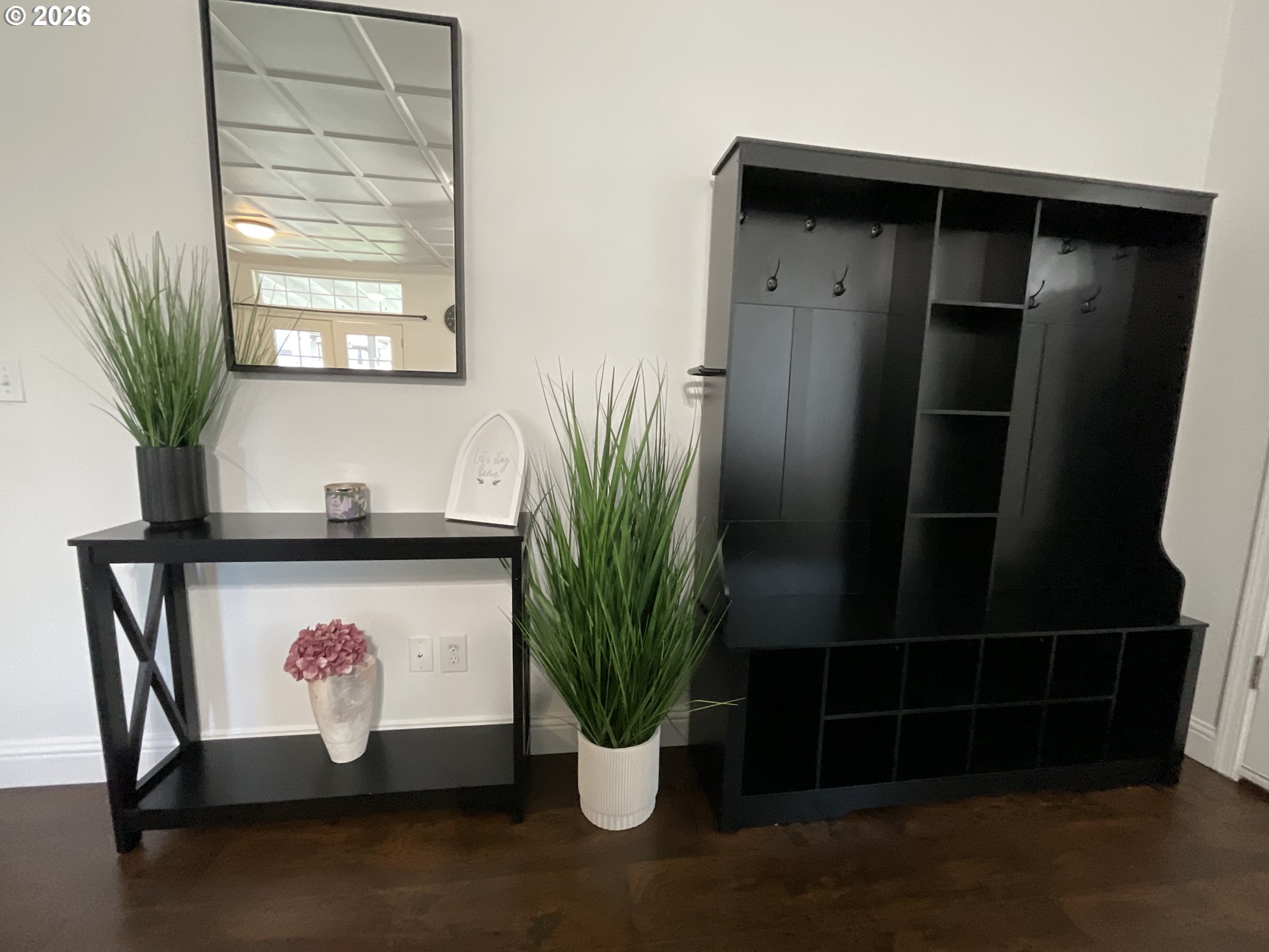 1310 Gales Creek Road Forest Grove, OR 97116 - Photo 10 of 39 a room with a potted plant