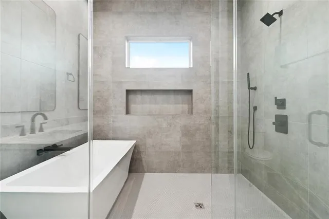 $319,900 | 3509 Plaza Drive, Chalmette, LA 70043