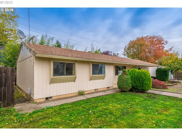 $449,950 | 4025 Northeast Roselawn Street, Portland, OR 97211
