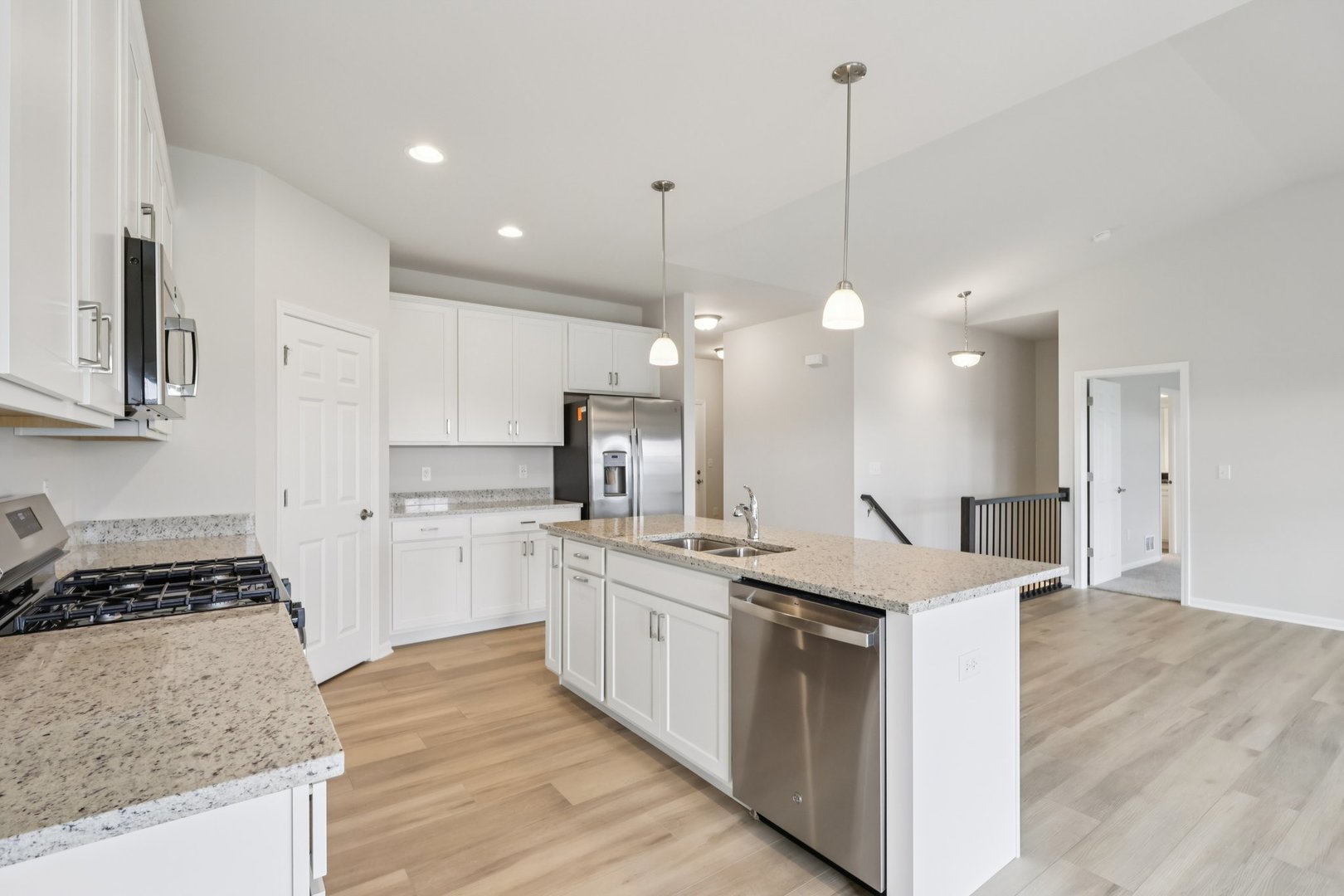 645 Virginia Street Elburn, IL 60119 - Photo 11 of 35