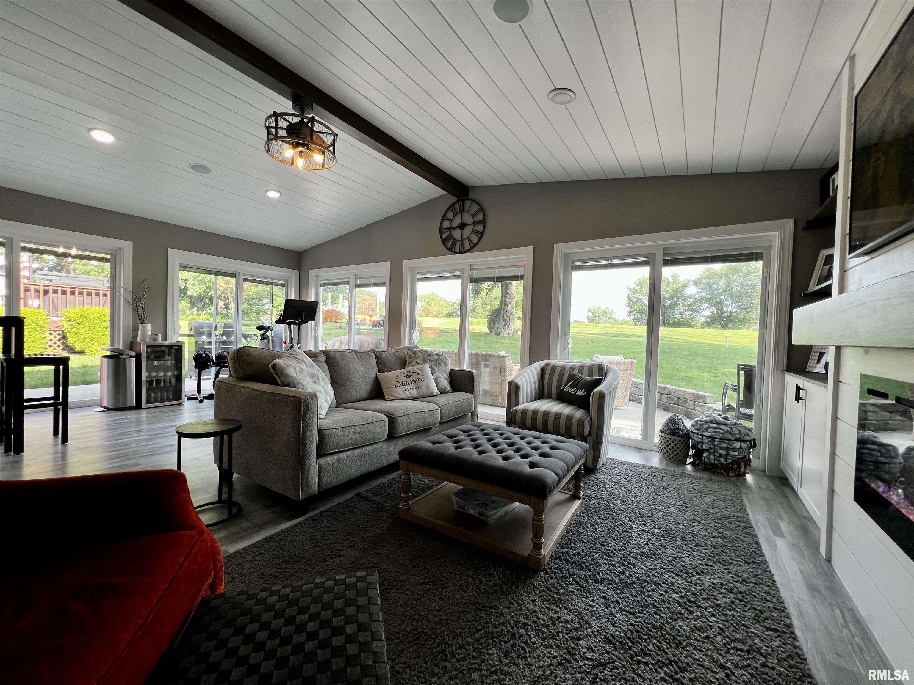 10 Hickory Grove Macomb, IL 61455 - Photo 12 of 31