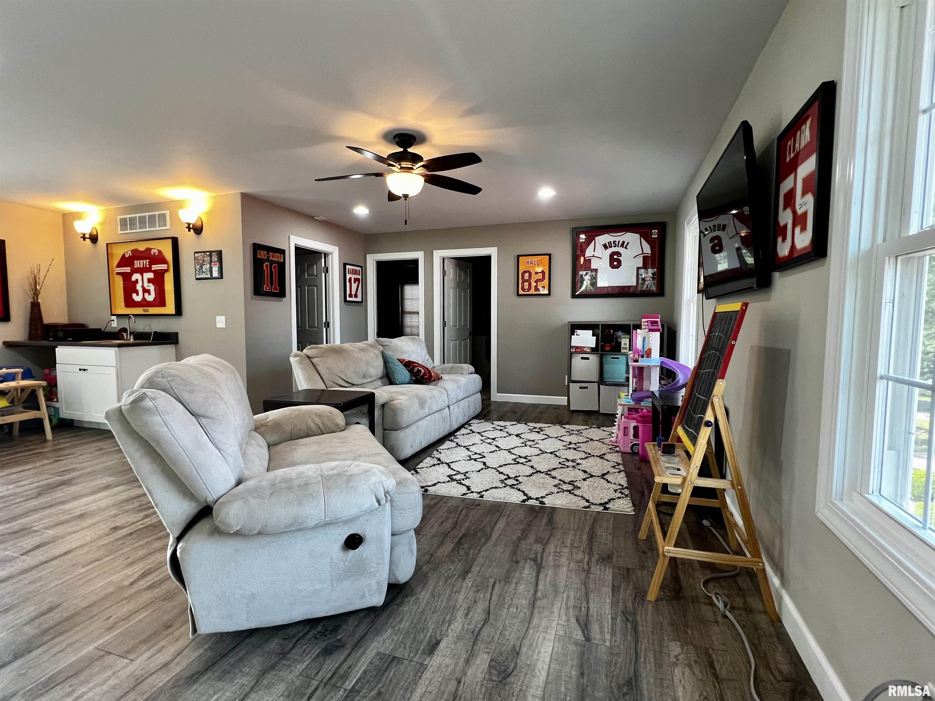 10 Hickory Grove Macomb, IL 61455 - Photo 21 of 31