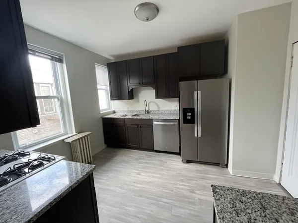 $2,900 | 2035 Commonwealth Avenue, Unit 14, Boston, MA 02135