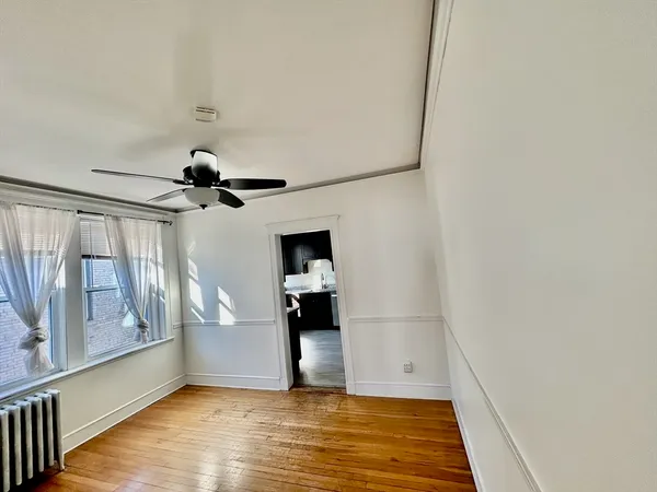 $2,900 | 2035 Commonwealth Avenue, Unit 14, Boston, MA 02135