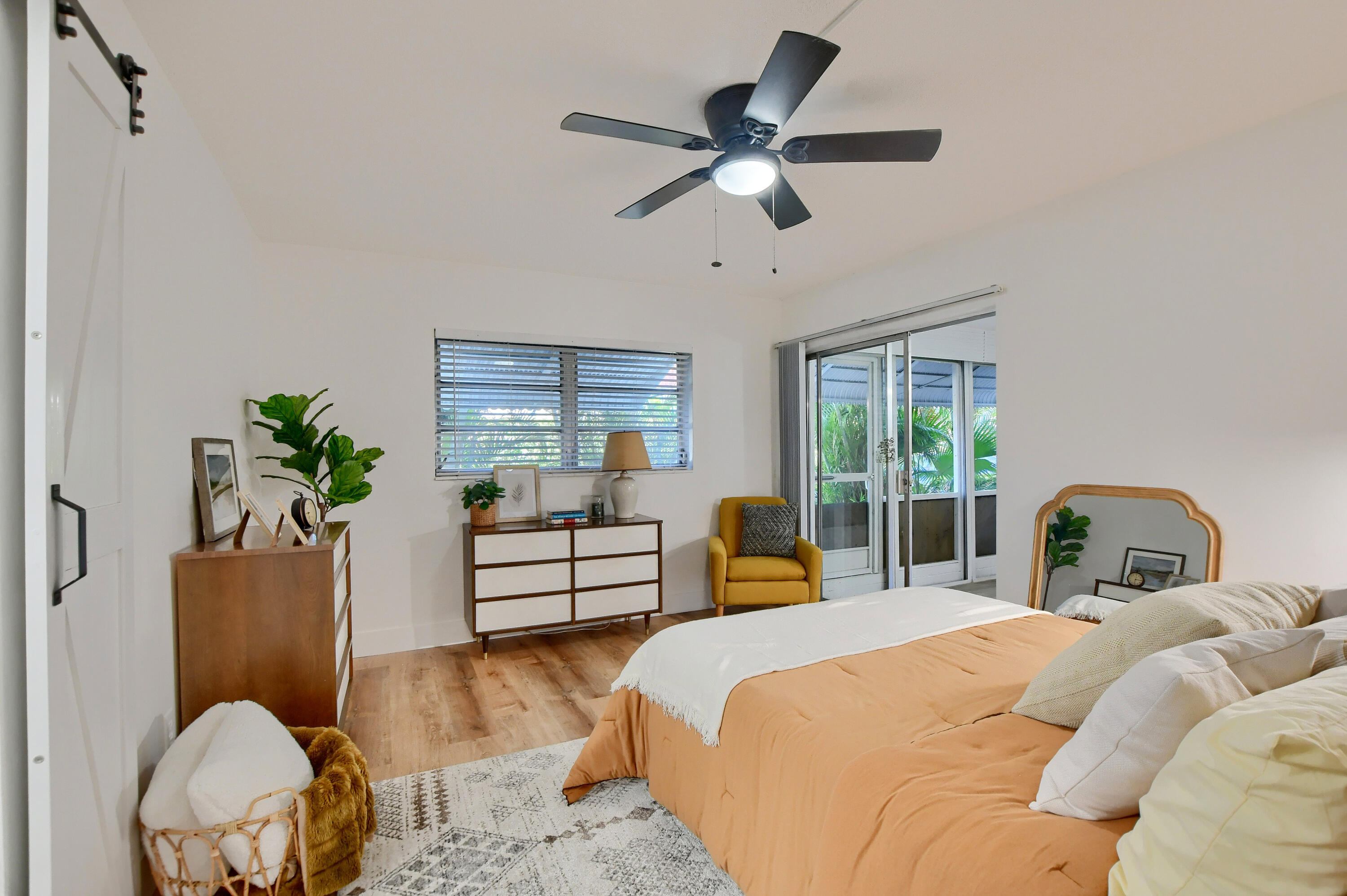 45 Southeast 13th Street, Unit A2 Boca Raton, FL 33432 - Photo 14 of 24 33_ebf_2903-hdr(5)