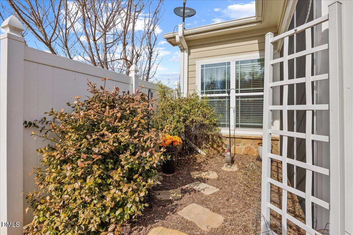 216 Mayfield Drive Apex, NC 27539 - Photo 41 of 66 50-2A1A8885